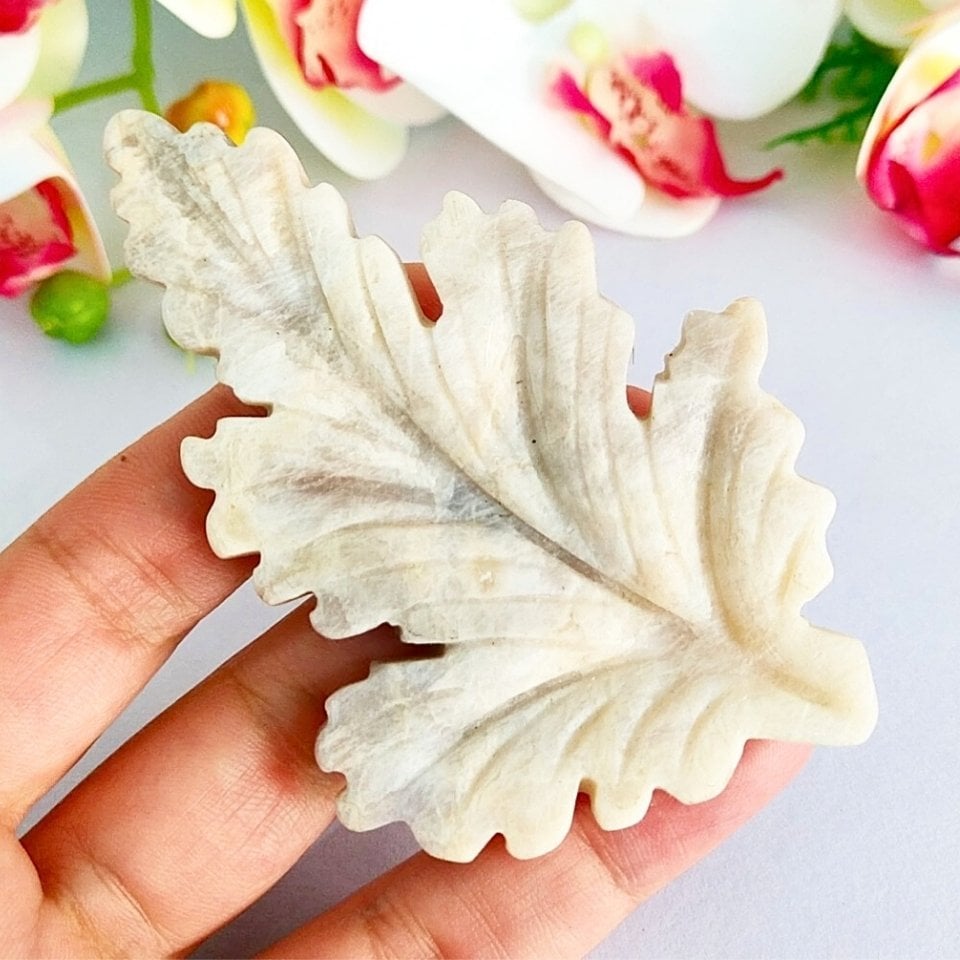 Ay Taşı Oyma Carving Doğal Taş Kabaşon - KAB415