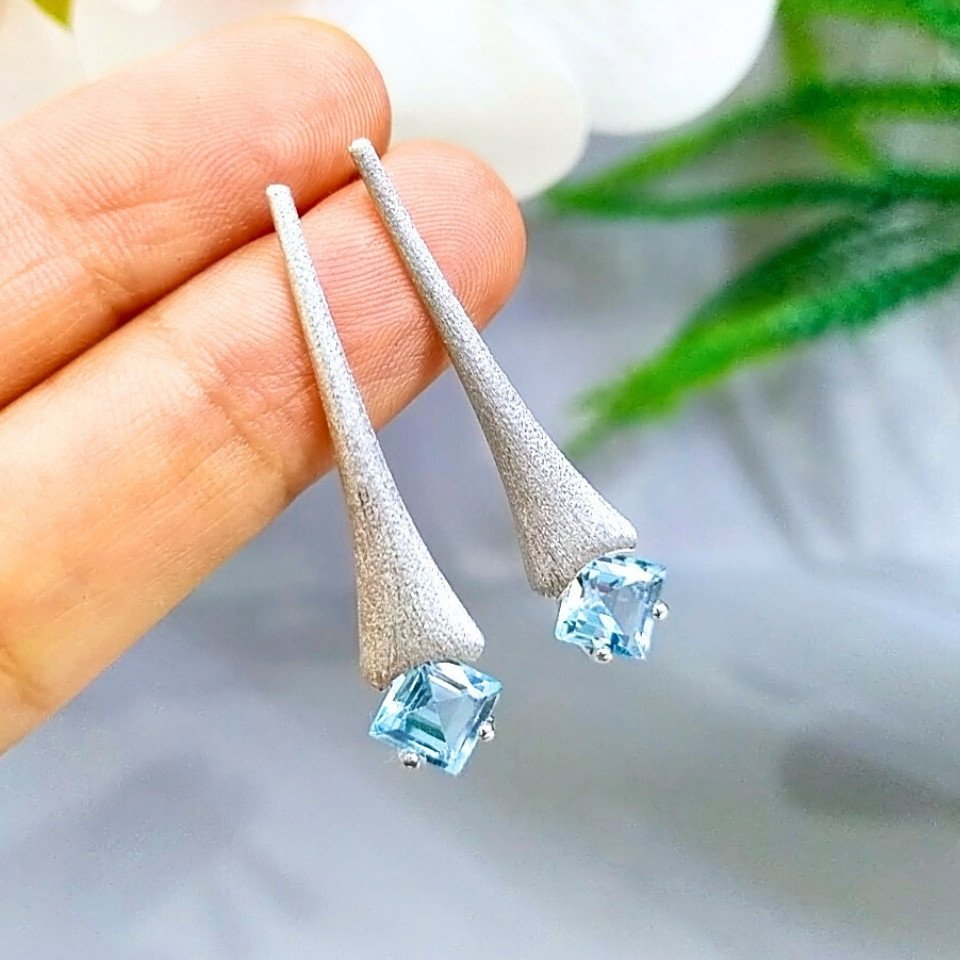 Blue Topaz Special Design Earrings - KP979