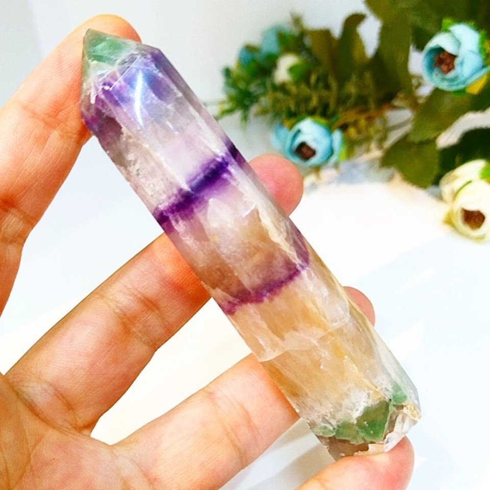 Fluorite natural stone prism tower - MNR1100