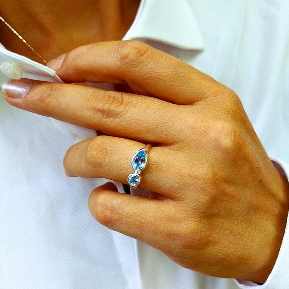 Blue topaz custom design ring - ots1139