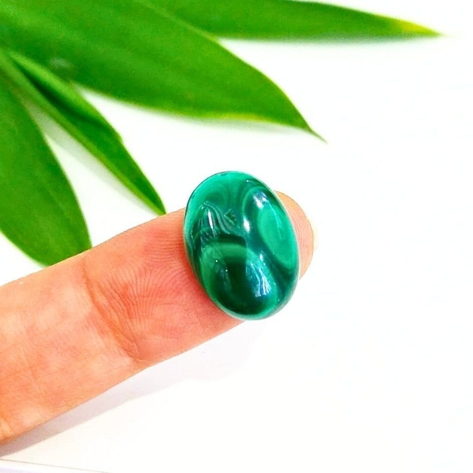 Malachit Naturstein Cabochon K337