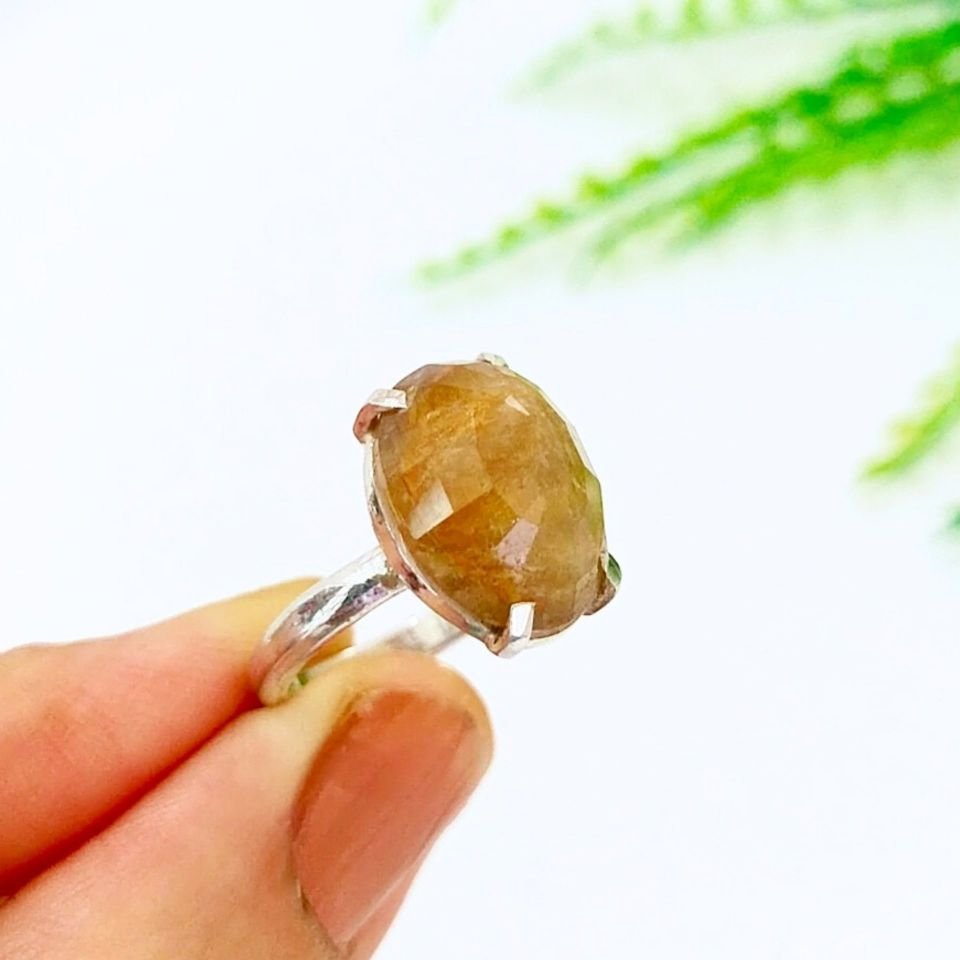Natural Diaspor Özel Tasarım Doğal Taş Yüzük