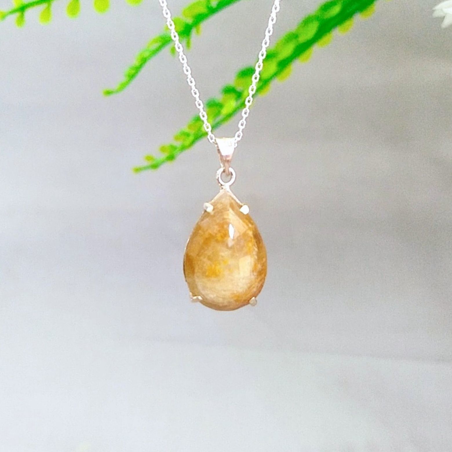 Natural Diaspor Special Design Natural Stone Necklace