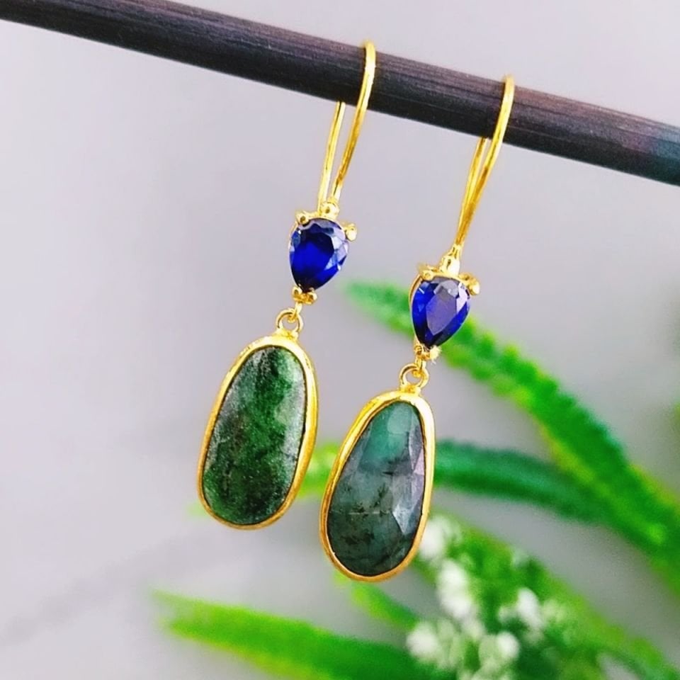 Emerald / Sapphire Special Design Earrings