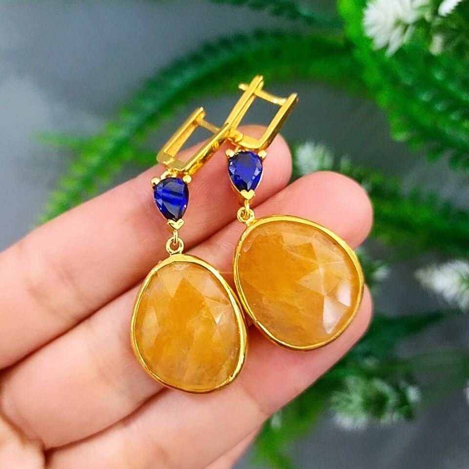 Yellow Sapphire / Sapphire Special Design Earrings