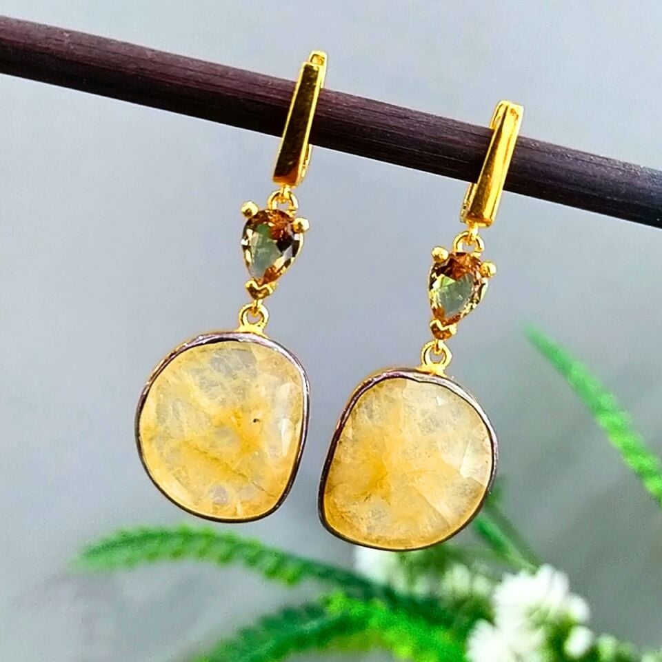 Sarı Safir Topaz Taşı Özel Tasarım Küpe