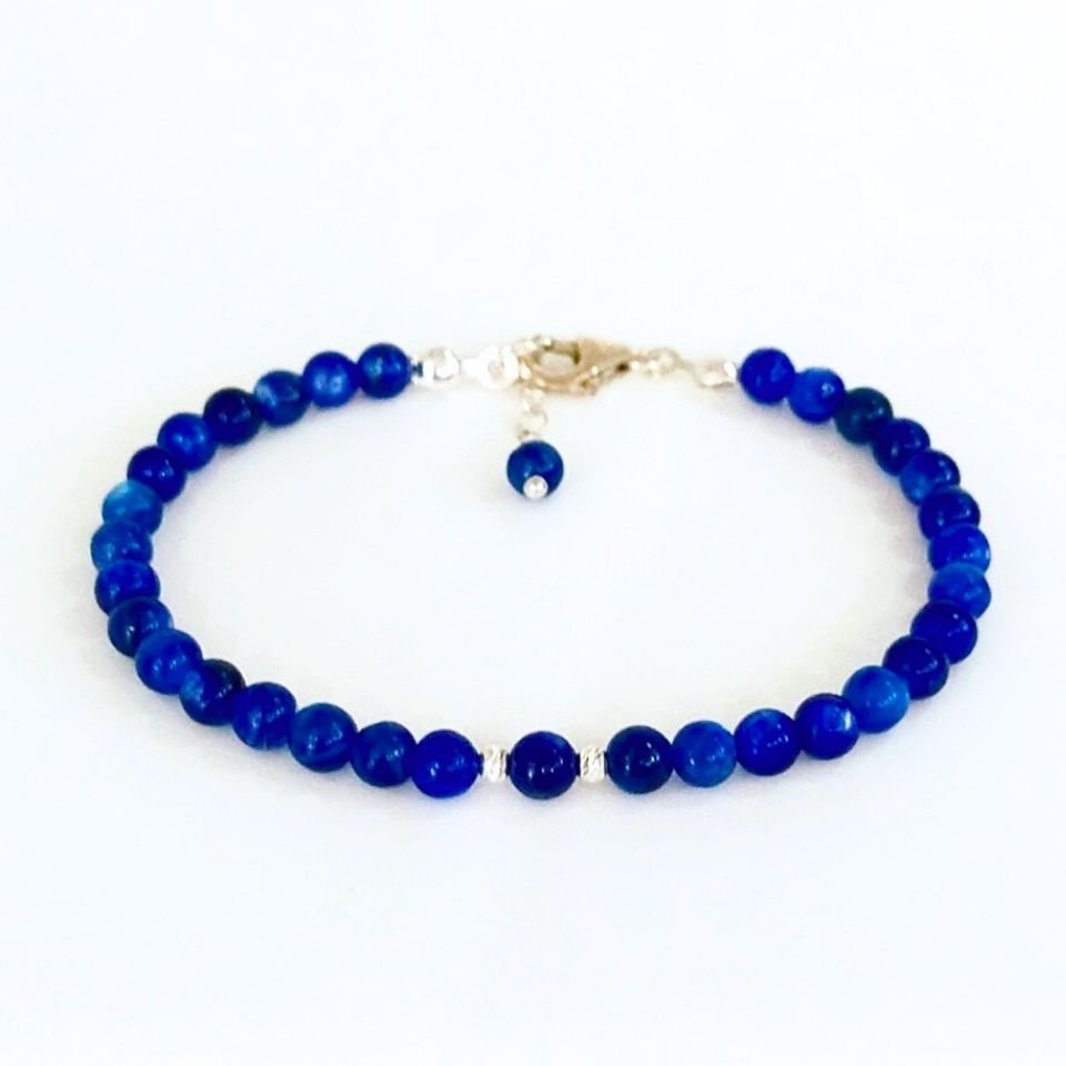 Kyanit-Stein, spezielles Design, Natursteinarmband