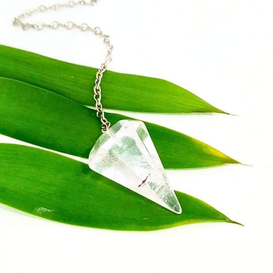Crystal Quartz Stone Pendulum - PAN026