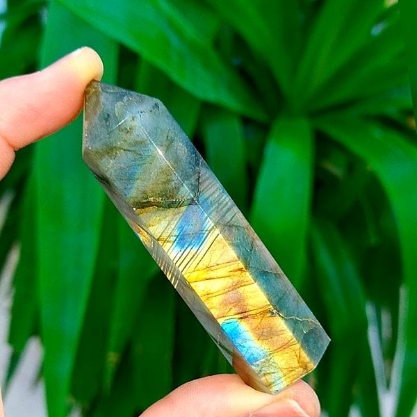 Labradorit Taşı Koleksiyonluk Kule 7,5 cm