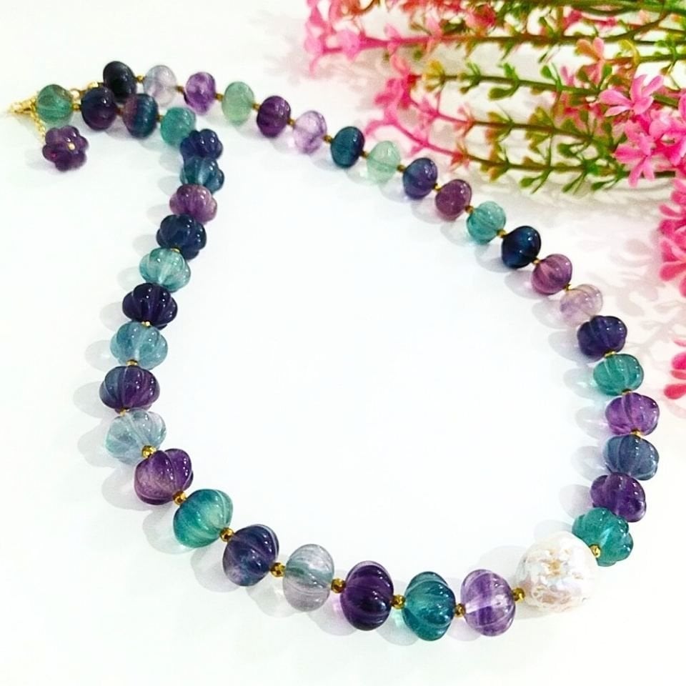 Fluorite Carving and Baroque Pearl Natural Stone Necklace