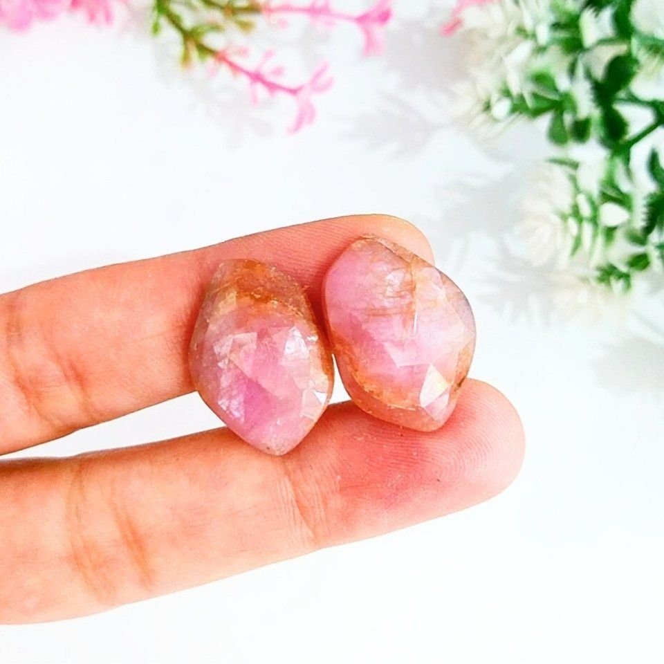 Doğal Safir Taşı Fasetli Kabaşon 41 Karat