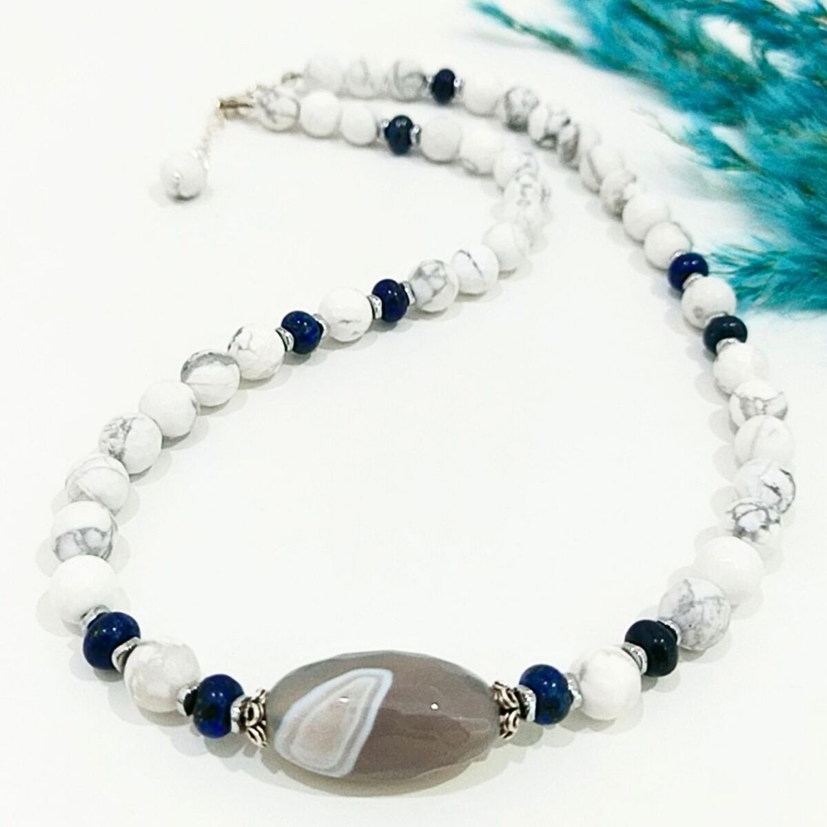 Howlite Stone Design Necklace