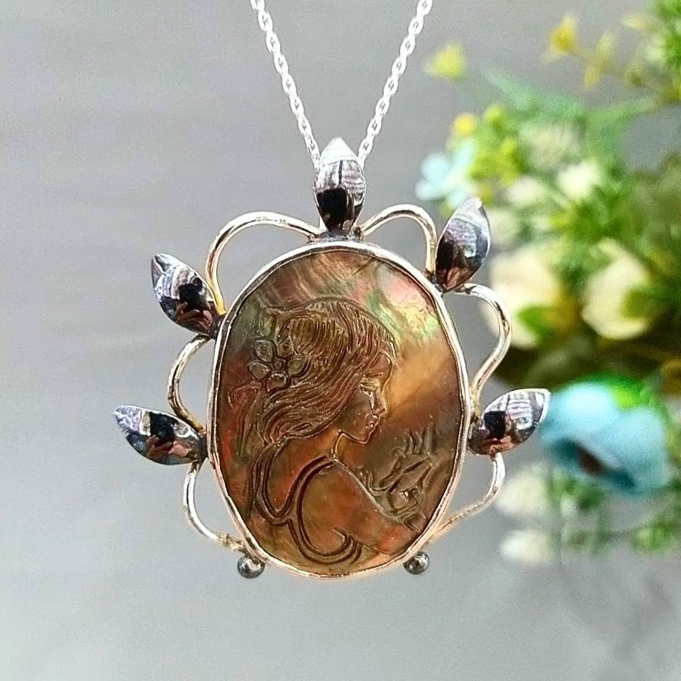 Sedef Carving Özel Tasarım Kolye