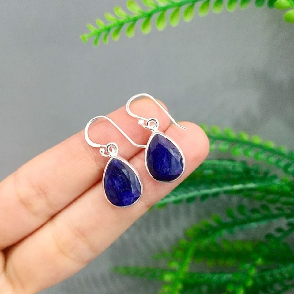 Safir Taşı Özel Tasarım Küpe