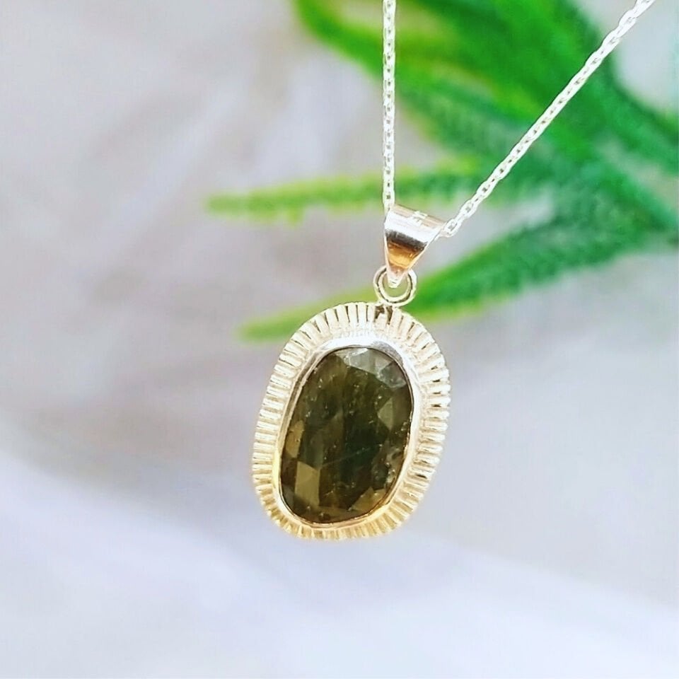 Doğal Safir Taşı Özel Tasarım Kolye – TSR1387