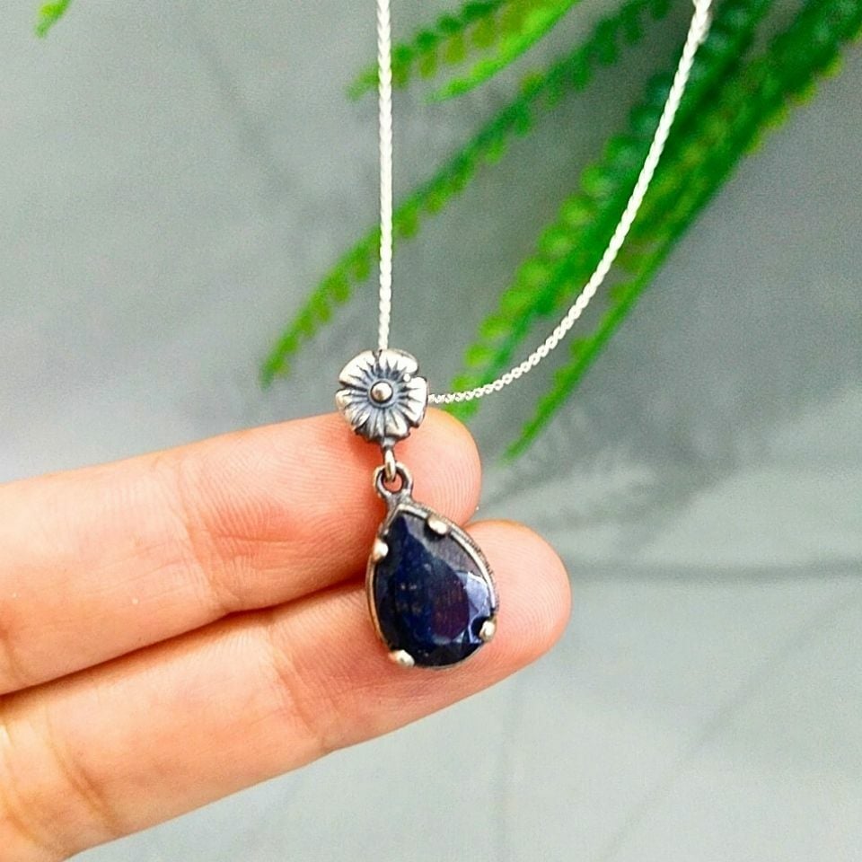 Safir Taşı Kolye