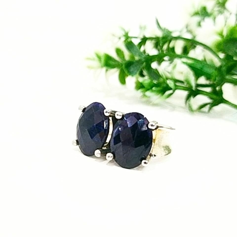 Sapphire Stone Special Design Ring