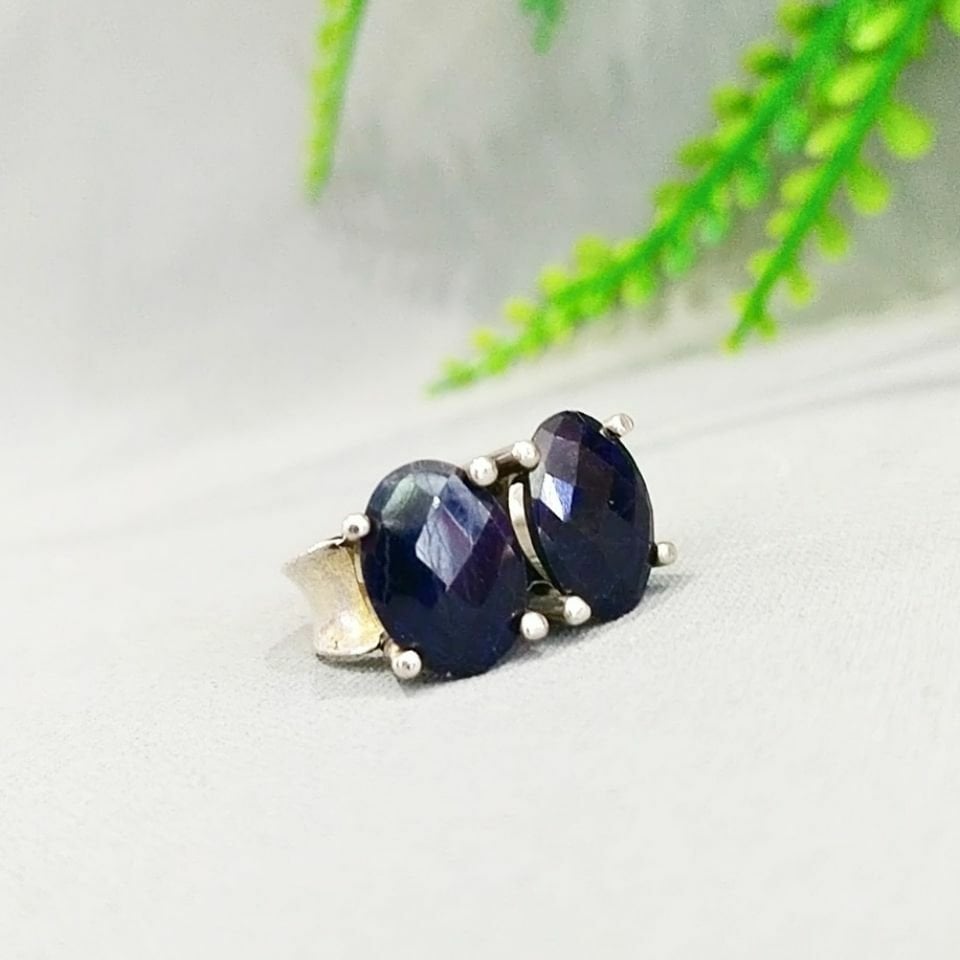 Sapphire Stone Special Design Ring