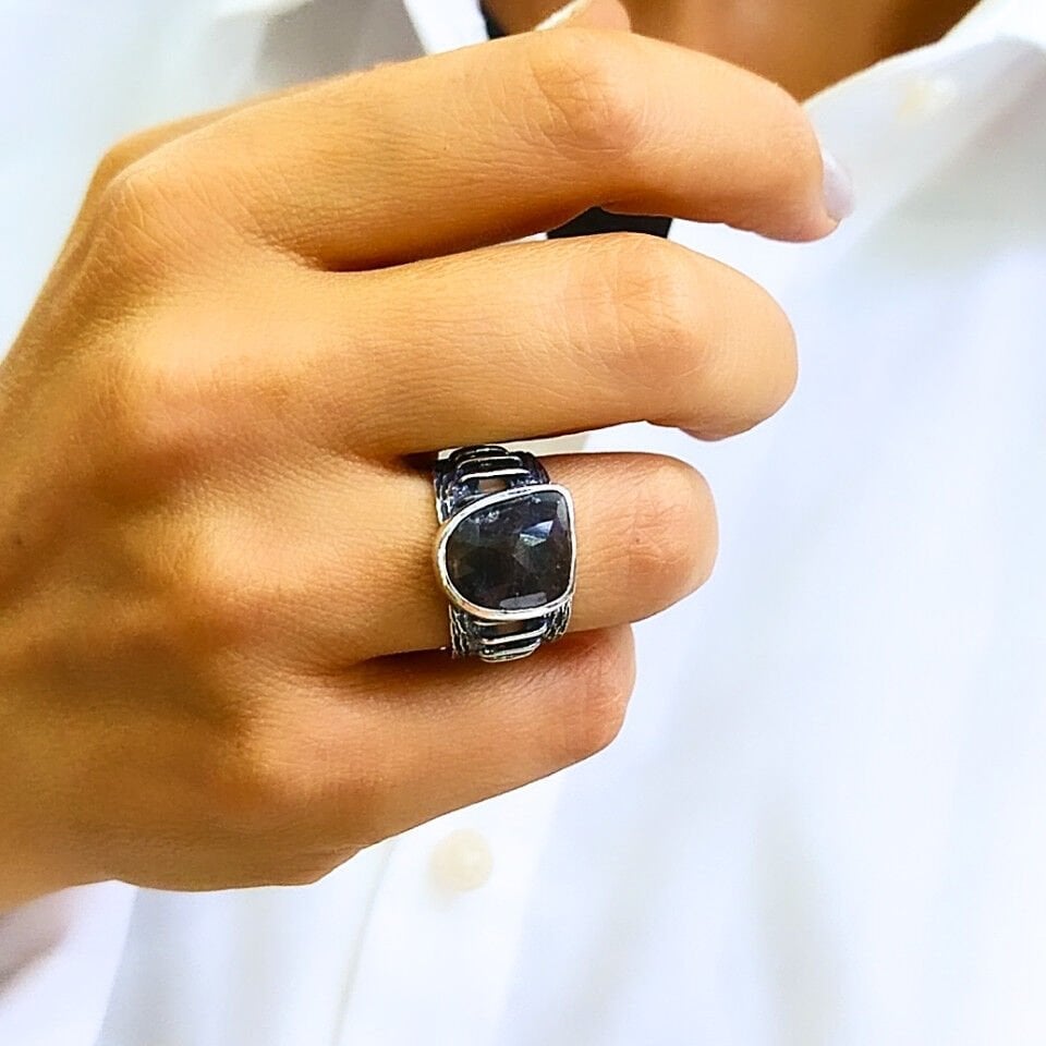 Natural Sapphire Stone Special Design Ring - OTS1160