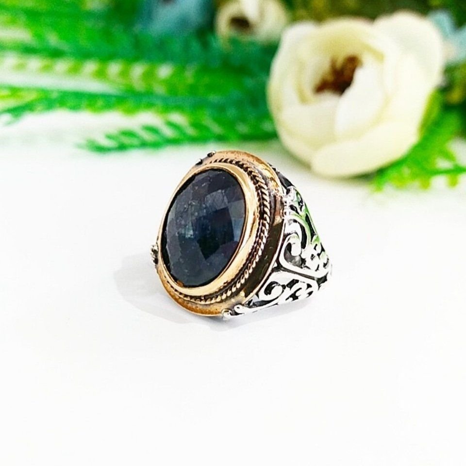 Herrenring mit Saphirstein - ERY70