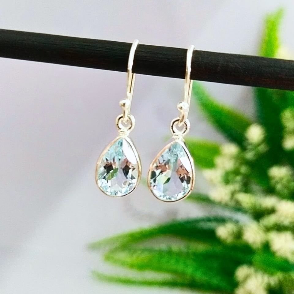 Mavi Topaz Taşı Doğal Taş Küpe - KP854