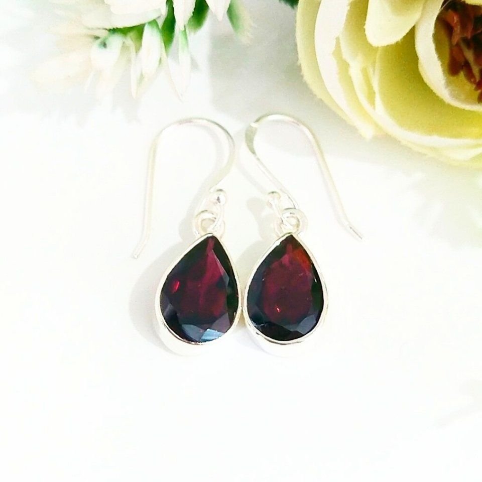 Garnet Stone Natural Stone Earrings - KP860