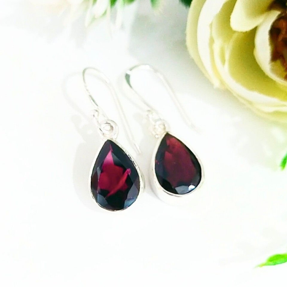 Garnet Stone Natural Stone Earrings - KP860