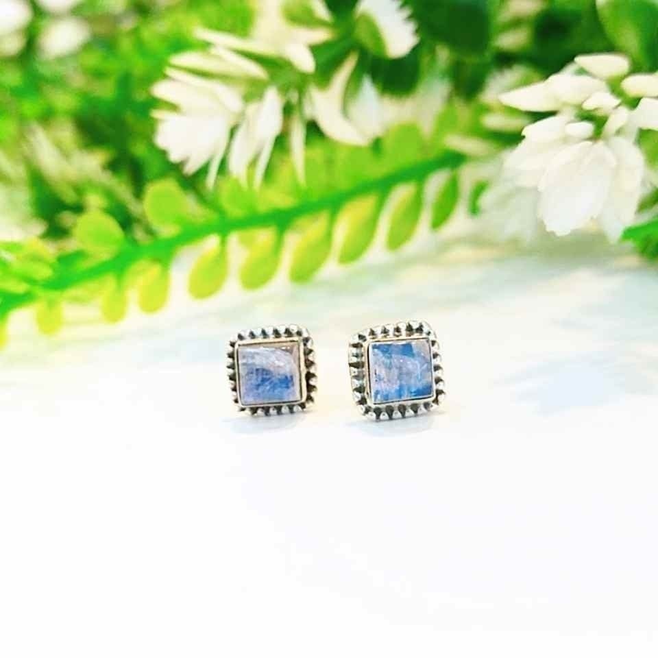 Moonstone Natural Stone Silver Earrings 00598