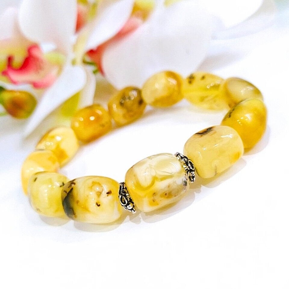 Tropfenförmiges Bernstein-Natursteinarmband - KHR579