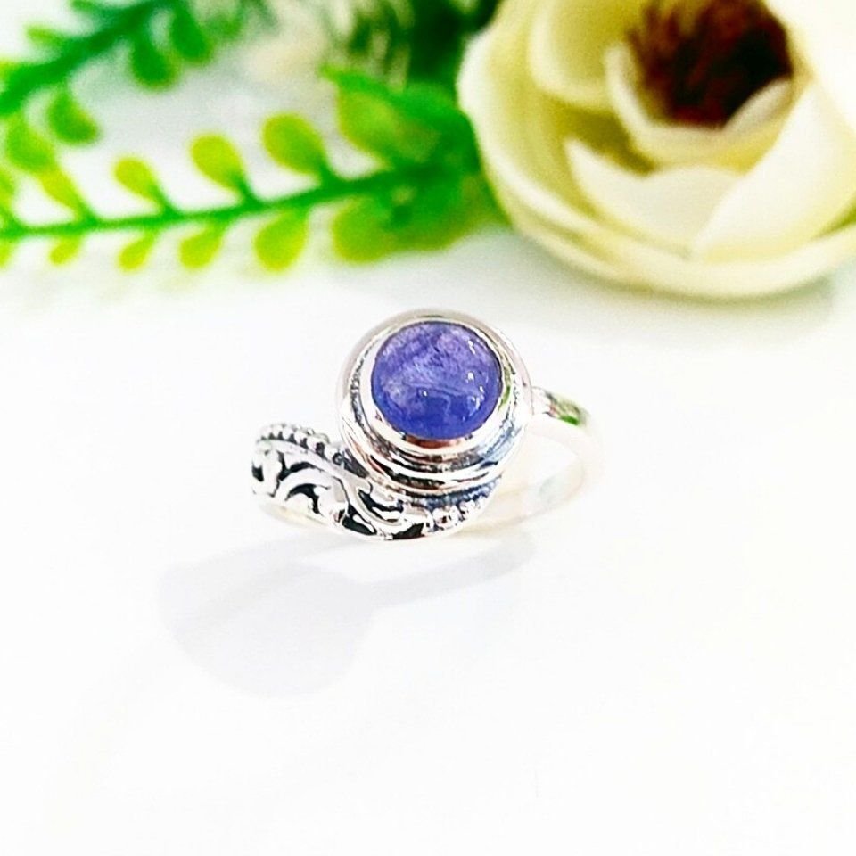 Tanzanite Stone Special Design Ring - OTS983