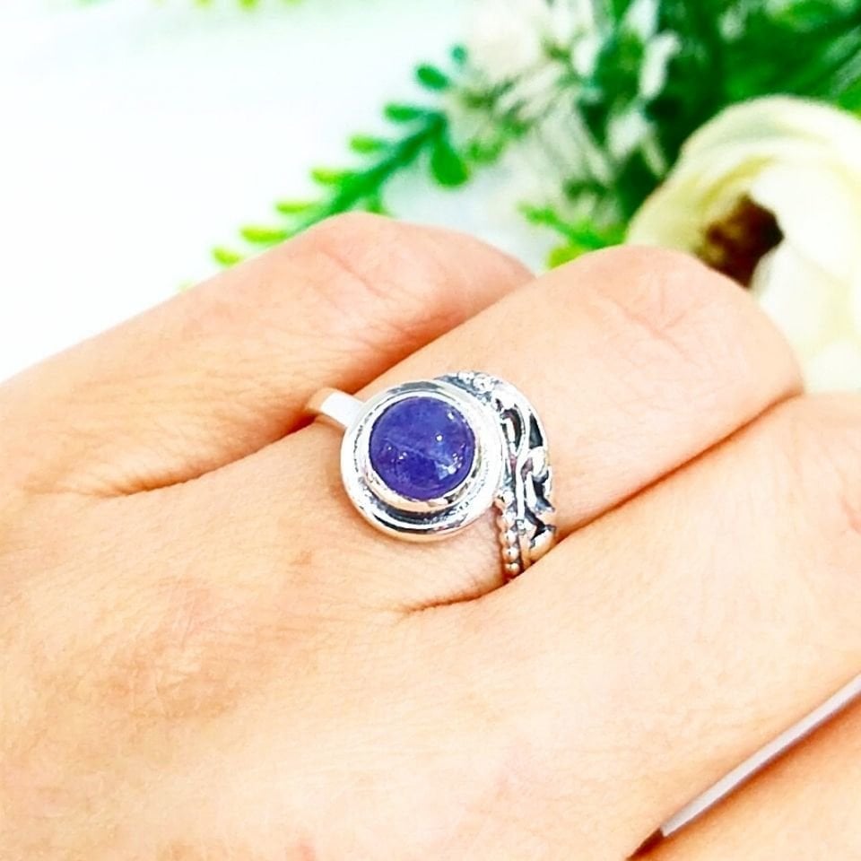 Tanzanite Stone Special Design Ring - OTS983