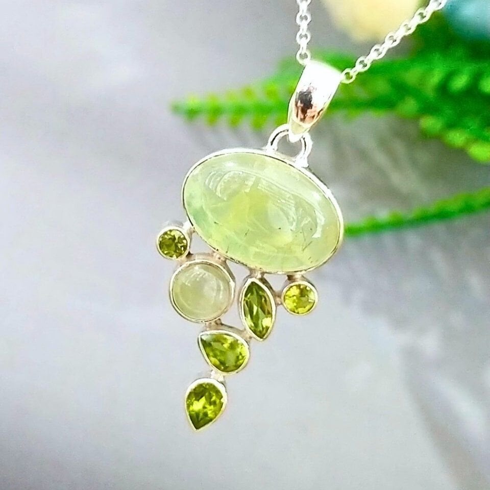 Prinayt Stone Special Design Natural Stone Necklace