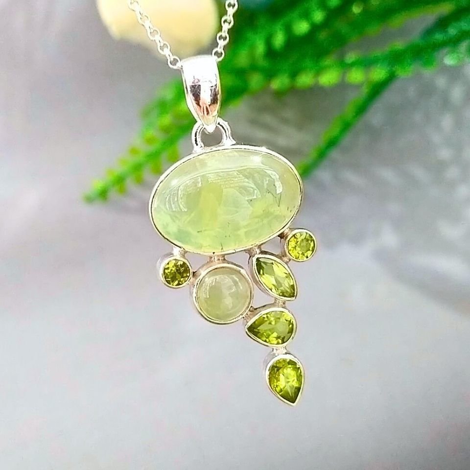 Prinayt Stone Special Design Natural Stone Necklace