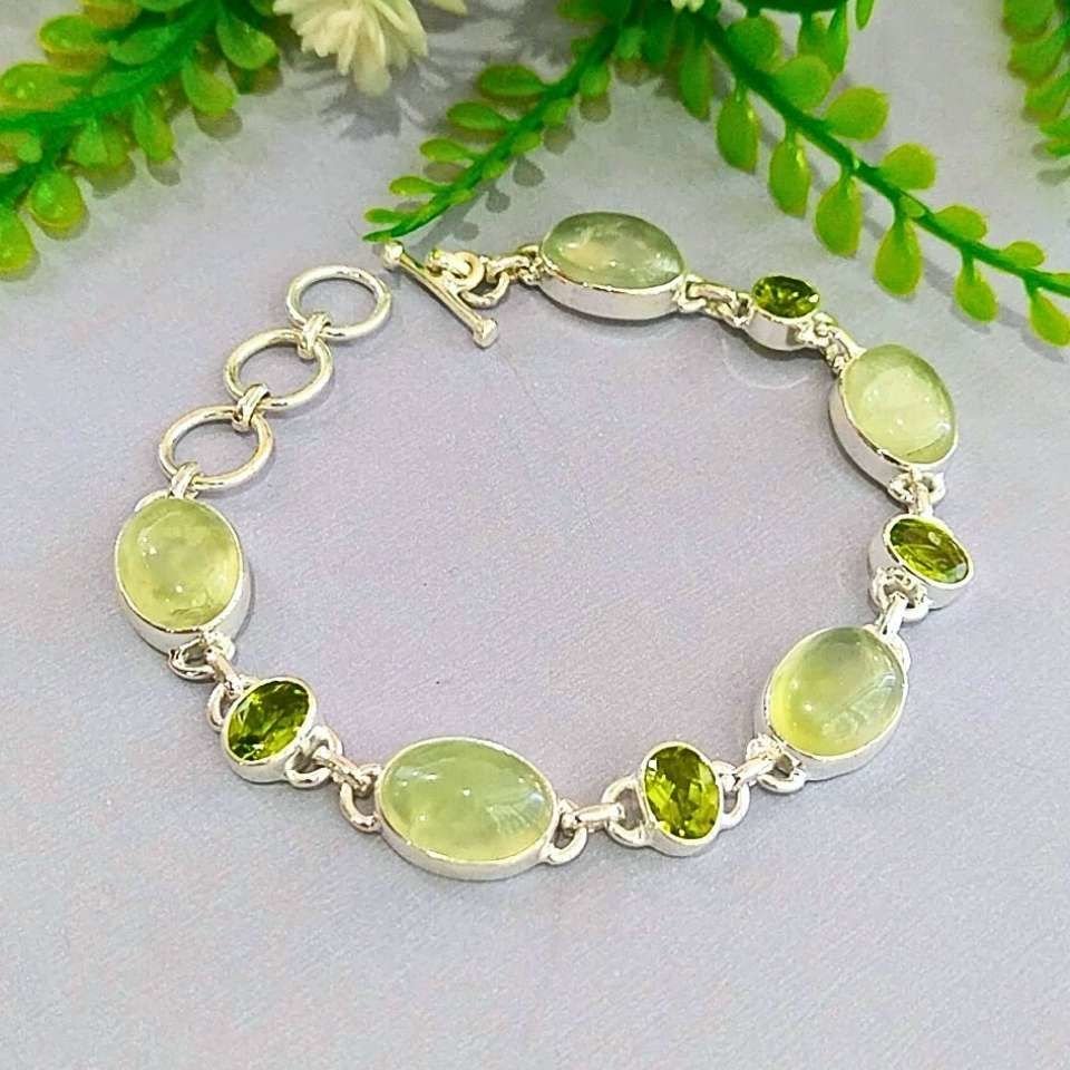 Armband mit Prinayt- und Zebercet-Steinen im Sonderdesign