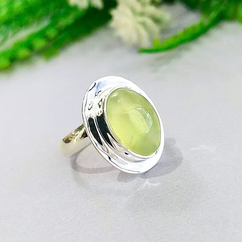 Prinayt Stone Special Design Ring