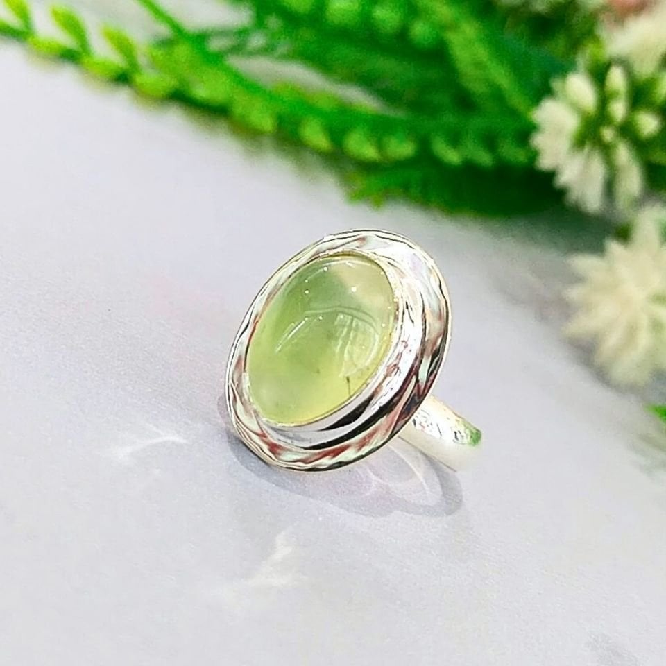 Prinayt Stone Special Design Ring