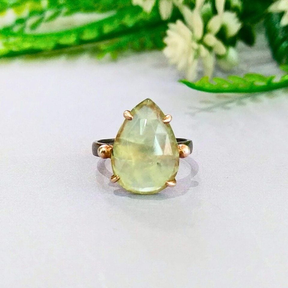 Prinayt Stone Special Design Ring