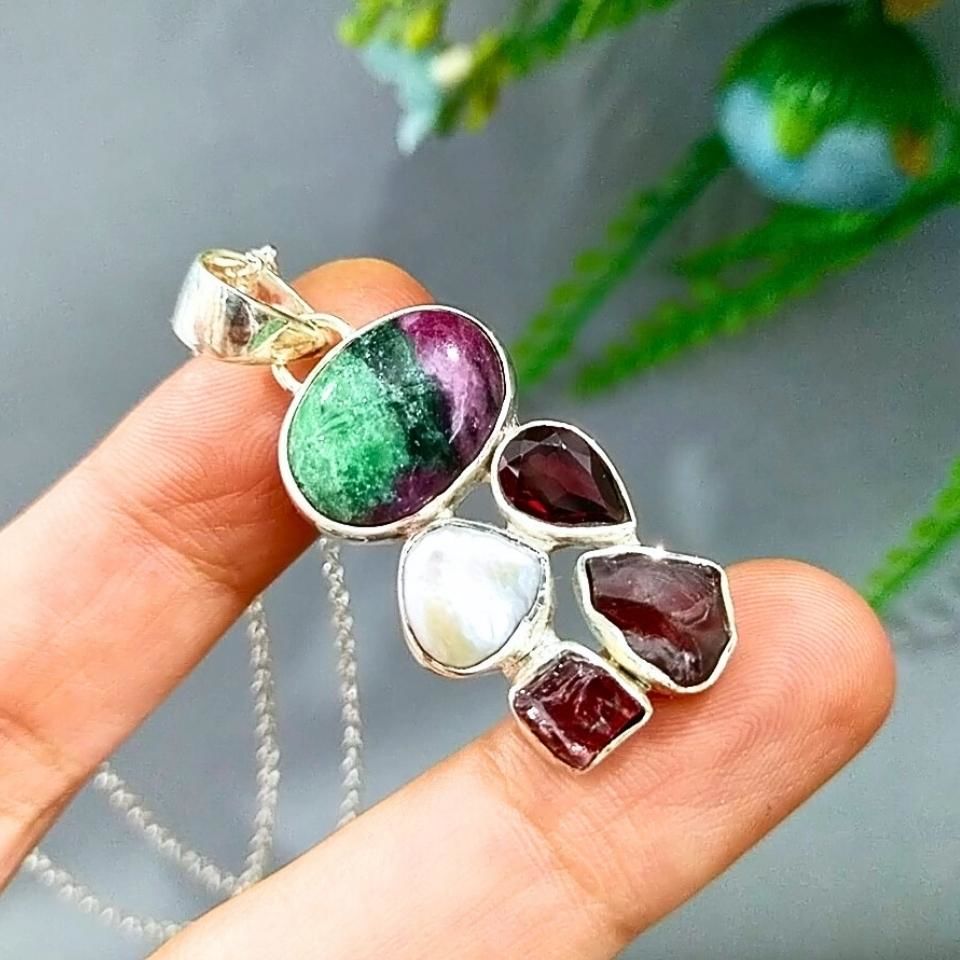Rubyzoisit Taşı Özel Tasarım Kolye