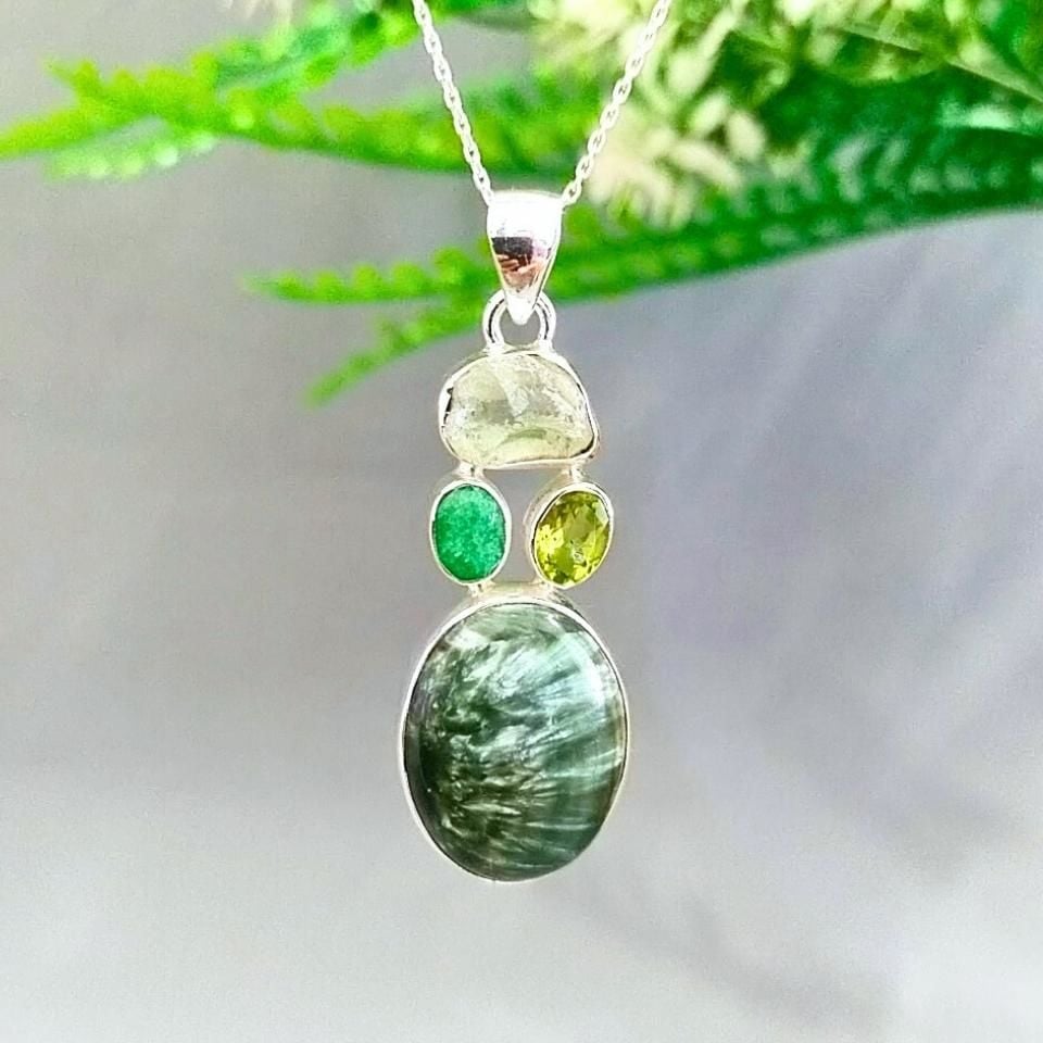 Seraphinite and Chrysolite Stone Special Design Necklace