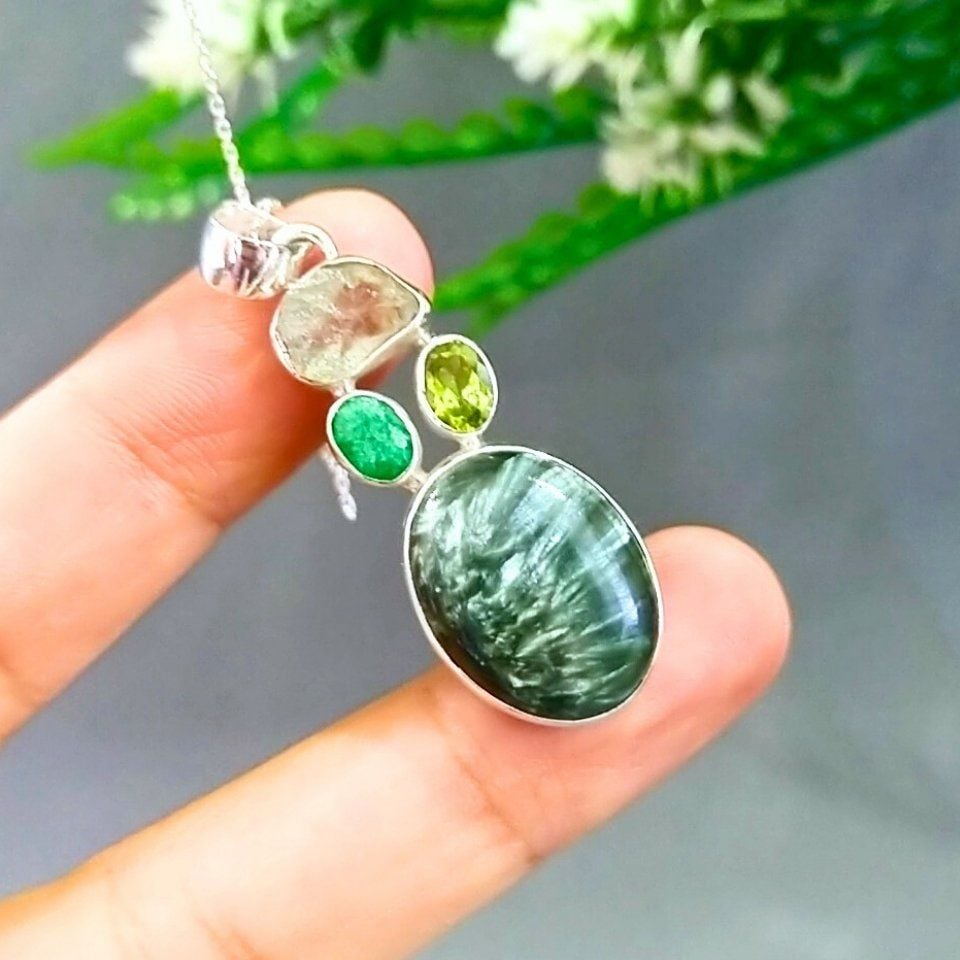 Seraphinite and Chrysolite Stone Special Design Necklace