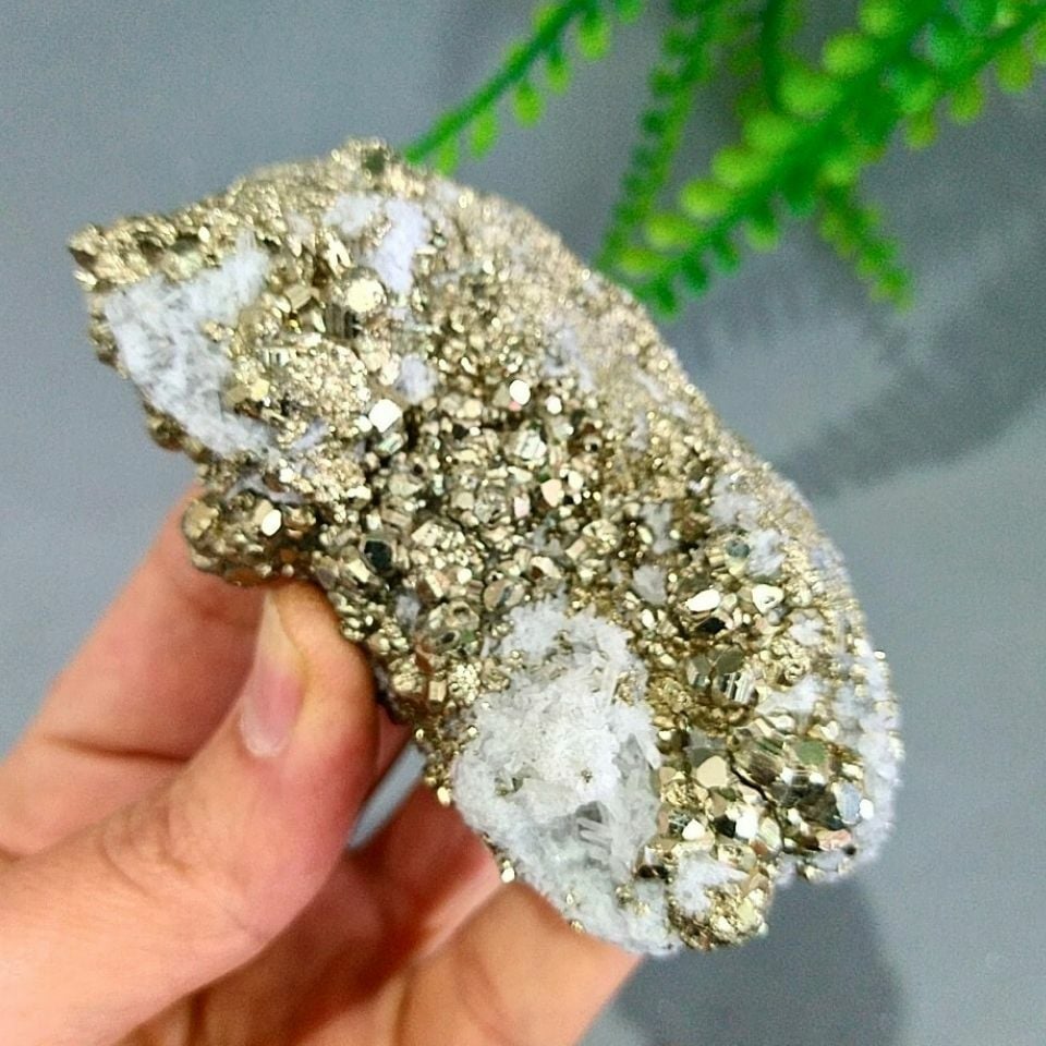 Pyrit Quarzkristall Naturstein Masse