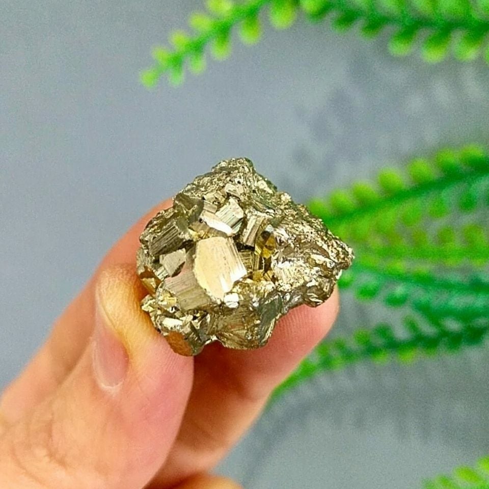 Pirit Taşı Ham Kütle 21 gr