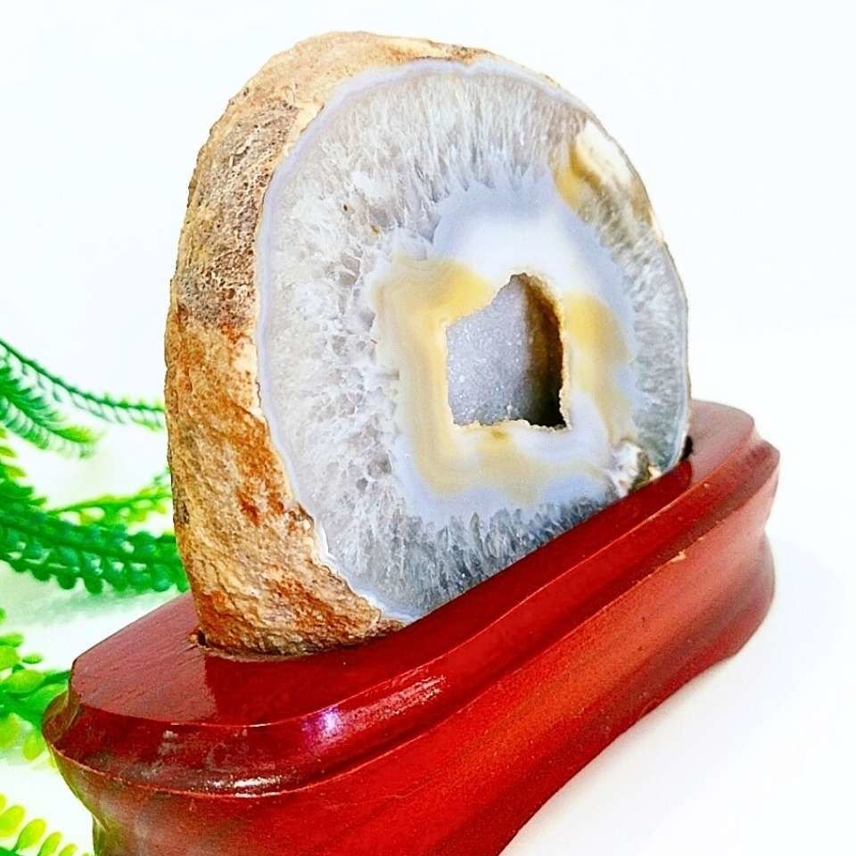 Kalsedonlu Kuvars Taşı Doğal Taş Kütle 0603
