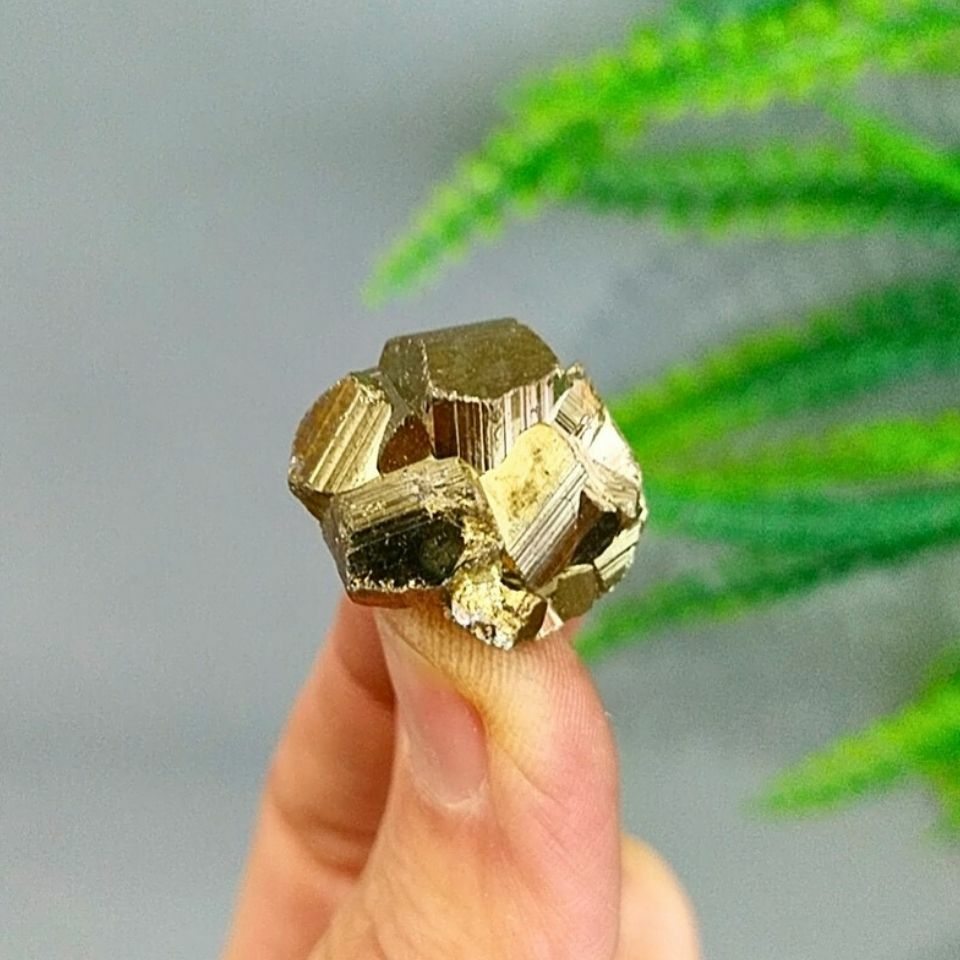 Pirit Taşı Ham Kütle 14 gr