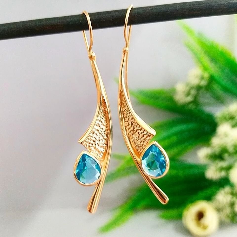 Mavi Topaz Özel Tasarım Küpe - KP915
