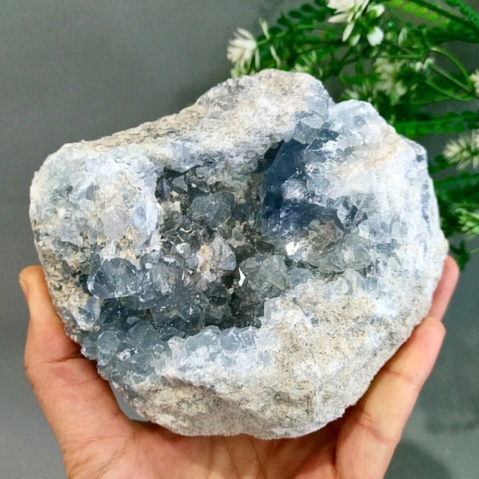 Selestit Taşı Kütle 1840 gr