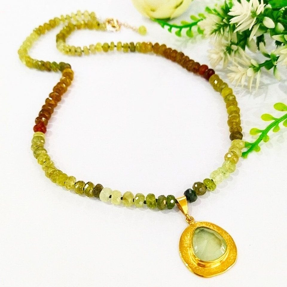 Hessonit Garnet Doğal Taş Kolye – DKLY285