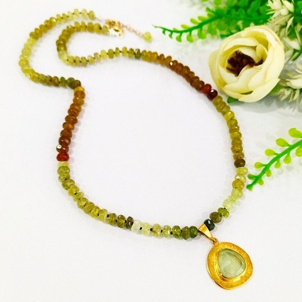 Hessonit Garnet Doğal Taş Kolye – DKLY285