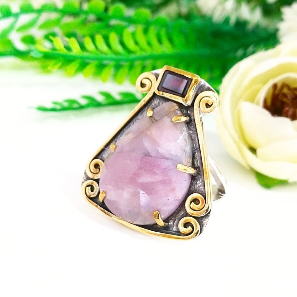 Pembe Safir Özel Tasarım Yüzük - OTS1019
