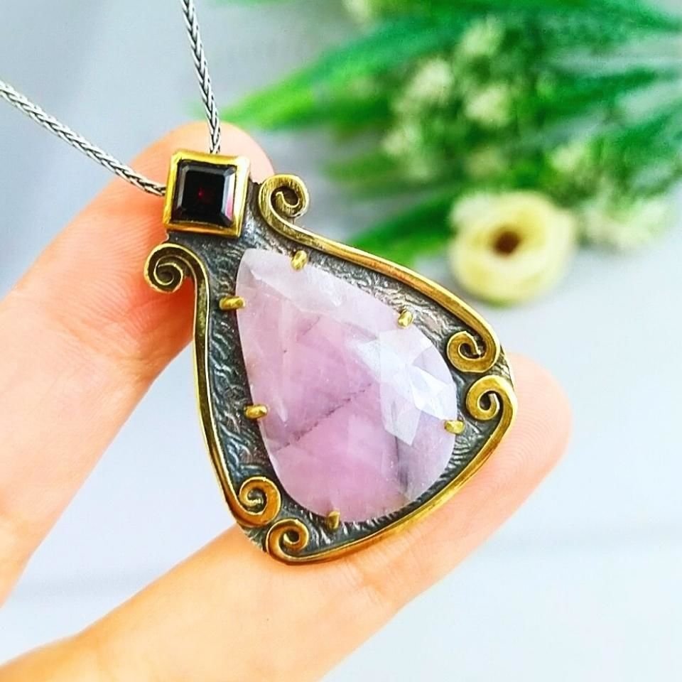 Pembe Safir Özel Tasarım Kolye - TSR1244